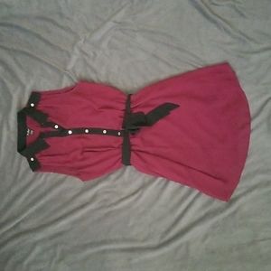 Red and Black Sleeveless Collared Shirt Dress